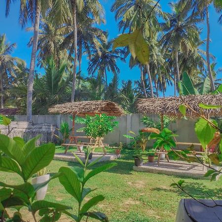 The Dream Inn Guesthouse Passikudah Batticaloa Exterior photo