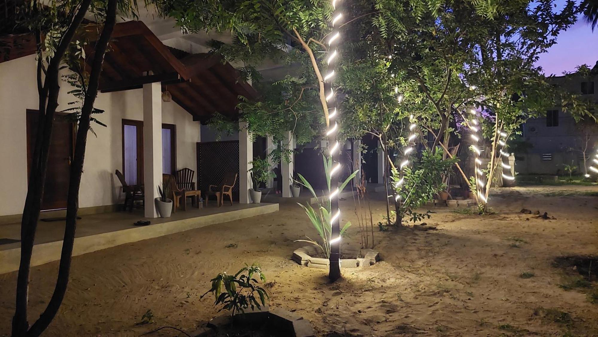 The Dream Inn Guesthouse Passikudah Batticaloa Exterior photo