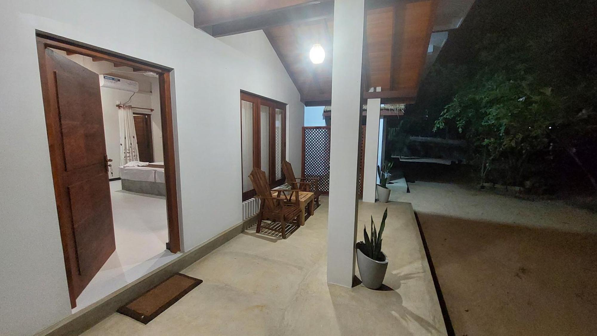 The Dream Inn Guesthouse Passikudah Batticaloa Exterior photo