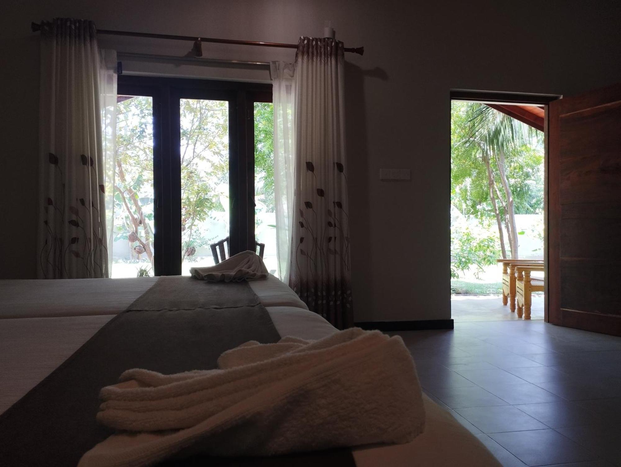 The Dream Inn Guesthouse Passikudah Batticaloa Exterior photo