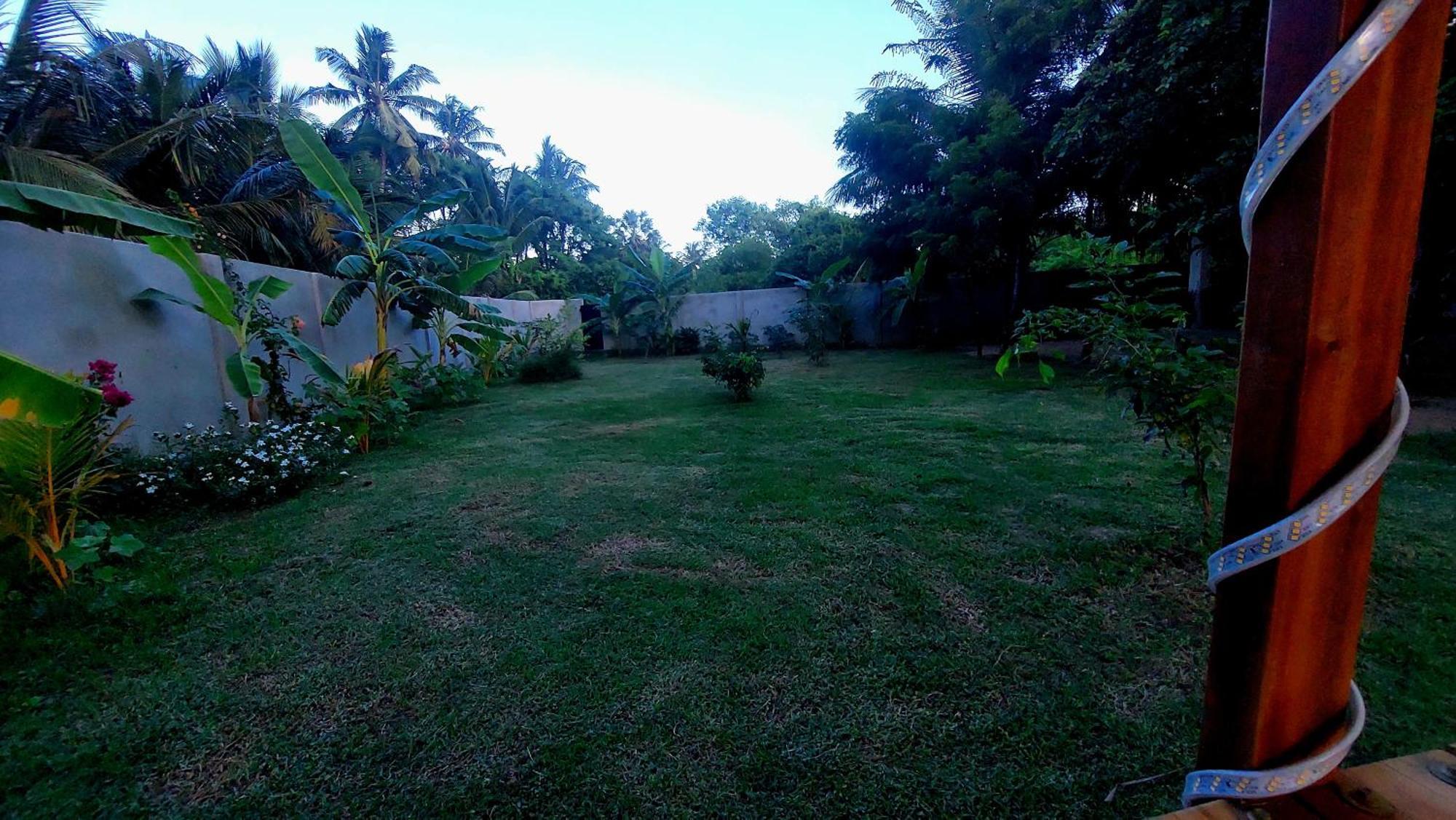 The Dream Inn Guesthouse Passikudah Batticaloa Exterior photo
